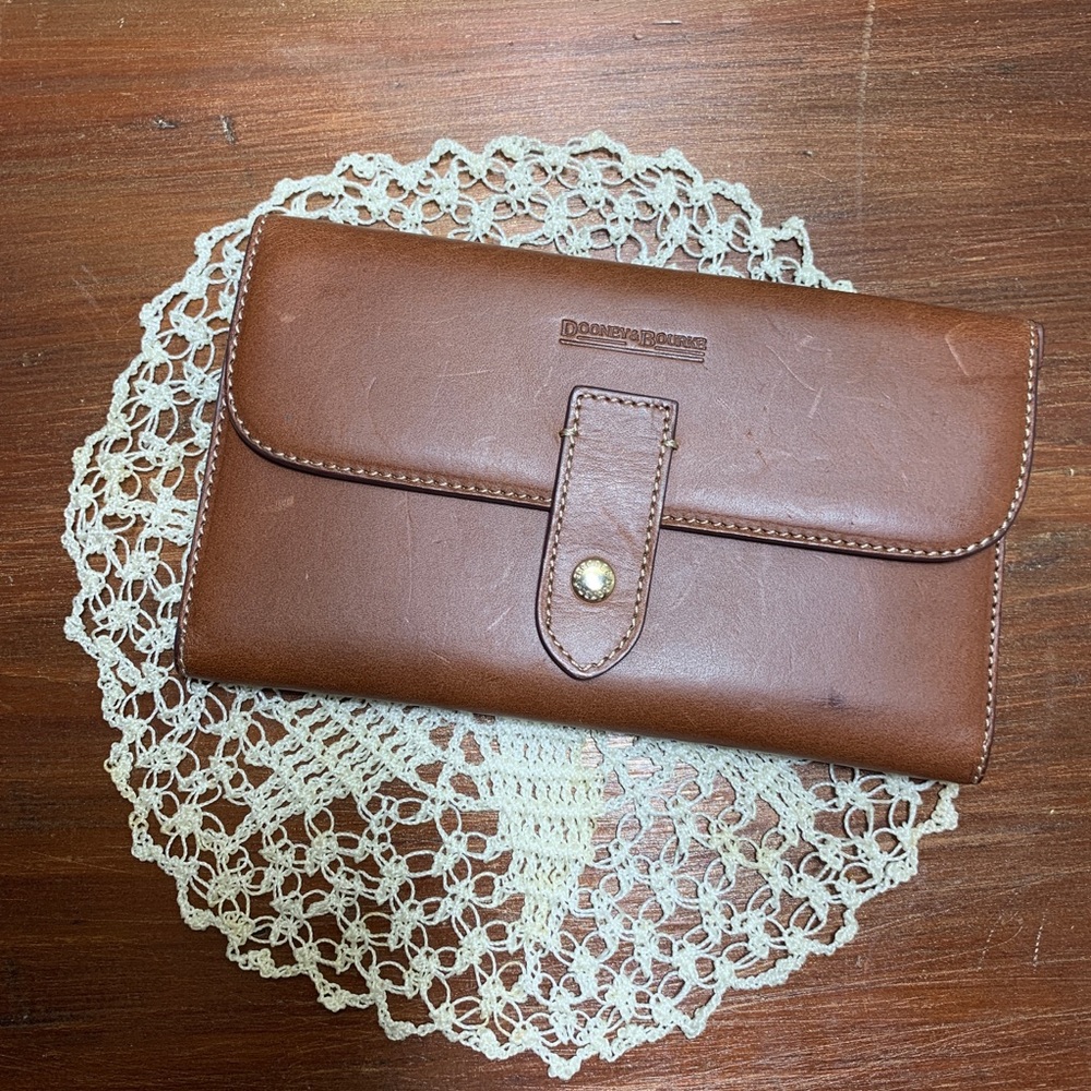 DOONEY & BOURKE ALTO CHECKBOOK HOLDER